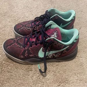 Nike Kobe 8 Pit Viper 5Y, Women Size 7